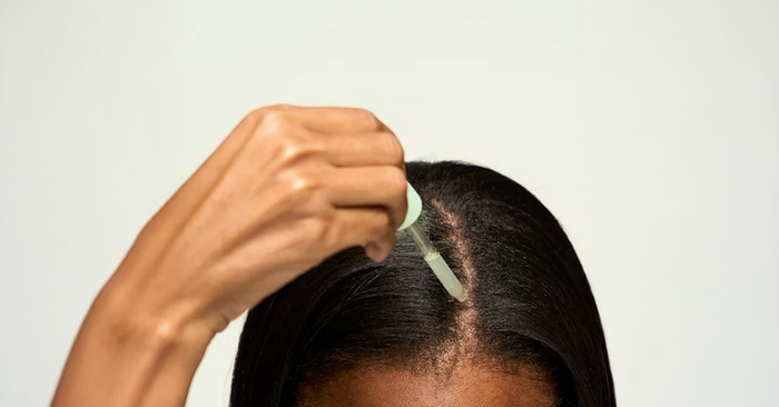 Le calcaire dans l'eau fait-il tomber les cheveux ?